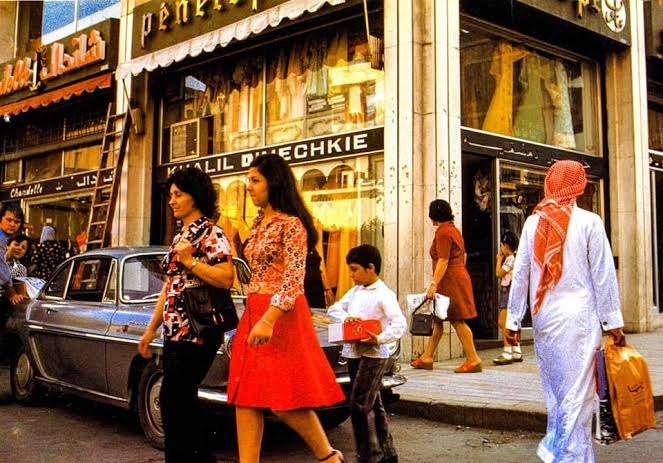 Thegammonroars's tweet photo. @RanMah10 @NormalIslandNws Yeh, looks just as beautiful  🤣
Hard line Muslim doctrines have destroyed the place. https://t.co/wnHjvJSSC4