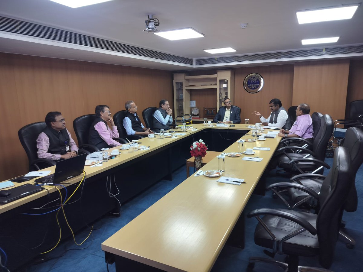 NpcilOfficial's tweet photo. केरलम के ऊर्जा भविष्य के लिए परमाणु ऊर्जा की संभावनाओं की खोज
Exploring Nuclear Power for Keralam’s Energy Future

Shri M. G. Rajamanickam CMD, Kerala State Electricity Board (KSEB), and Shri Preman Dhinraj Chairman, Kerala State Power Infrastructure Finance Corporation (KSPIFC) visited NPCIL-HQ at Mumbai for a meeting with the CMD, NPCIL and his team, to explore availability of power from existing Nuclear Power Plants (NPPs) & feasibility of establishing a Nuclear Power Plant (NPP) in the state of Keralam.

The discussions mark an important step in examining how safe, reliable and low-carbon nuclear energy can contribute to Keralam’s long-term electricity needs and India’s clean-energy transition.

This is a significant step towards exploring reliable and clean source of power for the state of Keralam.

#NPCIL #NuclearPower #NuclearEnergy #Kerala #KSEB #KSPIFC #CleanEnergy #LowCarbonEnergy #EnergySecurity #SustainableDevelopment #ReliablePower #India #NuclearForIndia #EnergyFuture #ViksitBharat2047

@PMOIndia @DrJitendraSingh @DAEIndia @PIB_India