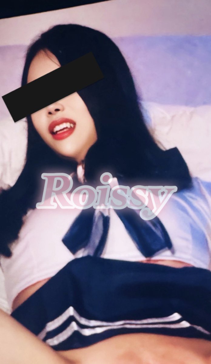roissy_w tweet picture