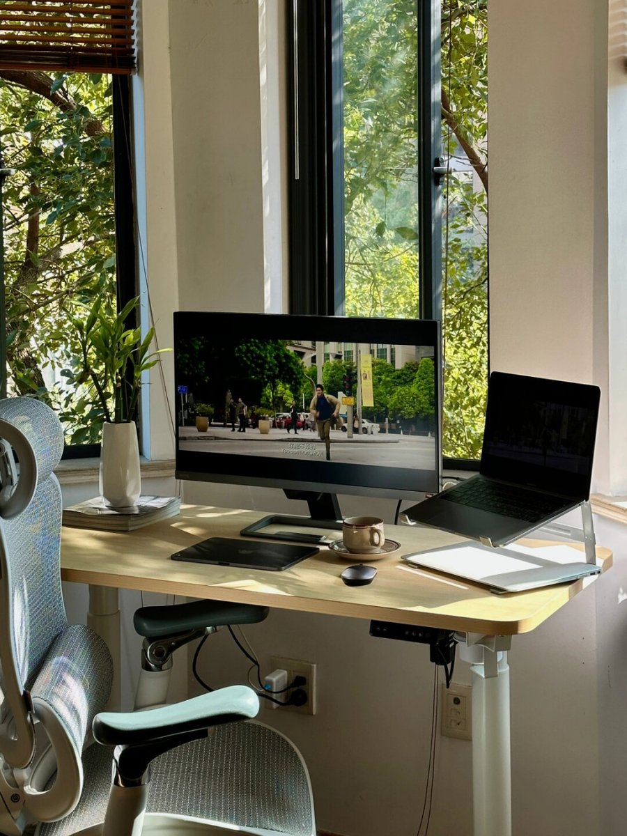 shaina1000's tweet photo. Coffee break mode unlocked: my laptop’s open, work’s on hold, and the window view’s way more interesting than that spreadsheet. https://t.co/WfPk27PTYE