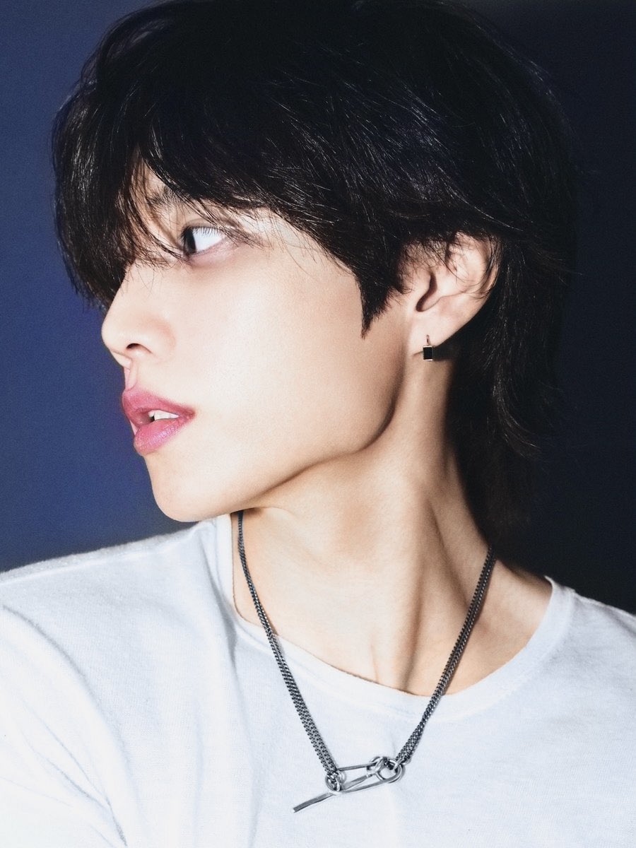 sw20475's tweet photo. 선우 사진 흑백 빼왓숭. https://t.co/OEZxQA5ALF