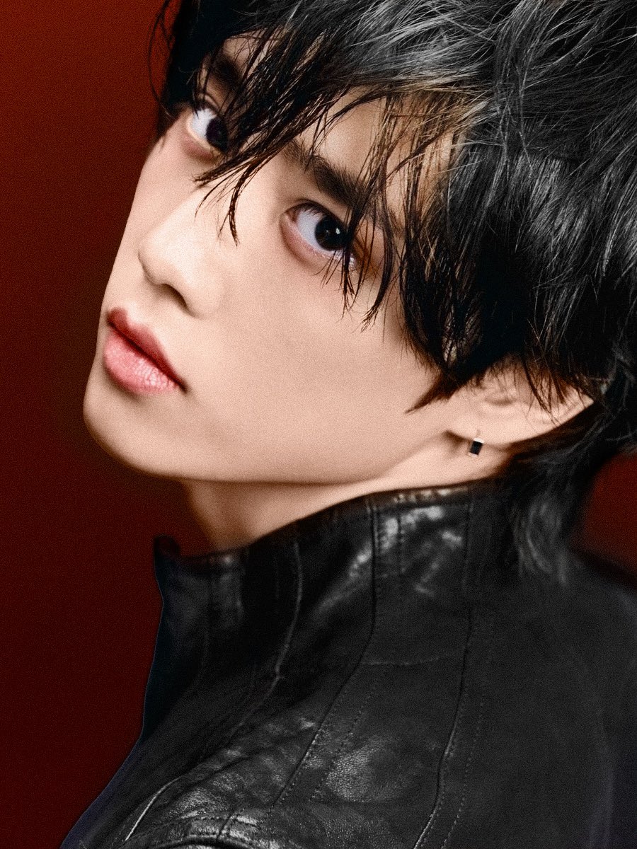 sw20475's tweet photo. 선우 사진 흑백 빼왓숭. https://t.co/OEZxQA5ALF