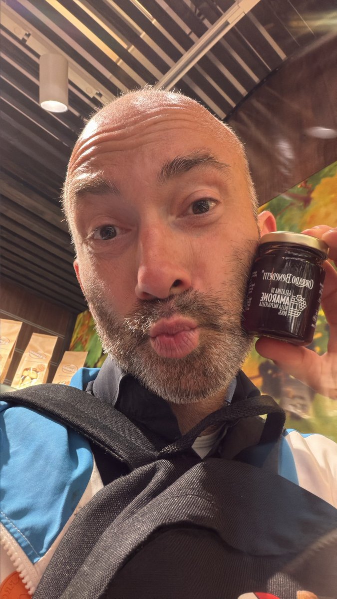 advocaatTUUR's tweet photo. Iemand een potje jam?
#Amarone
10,90
Geen geld 😇 https://t.co/f6Jnn2H9ZL