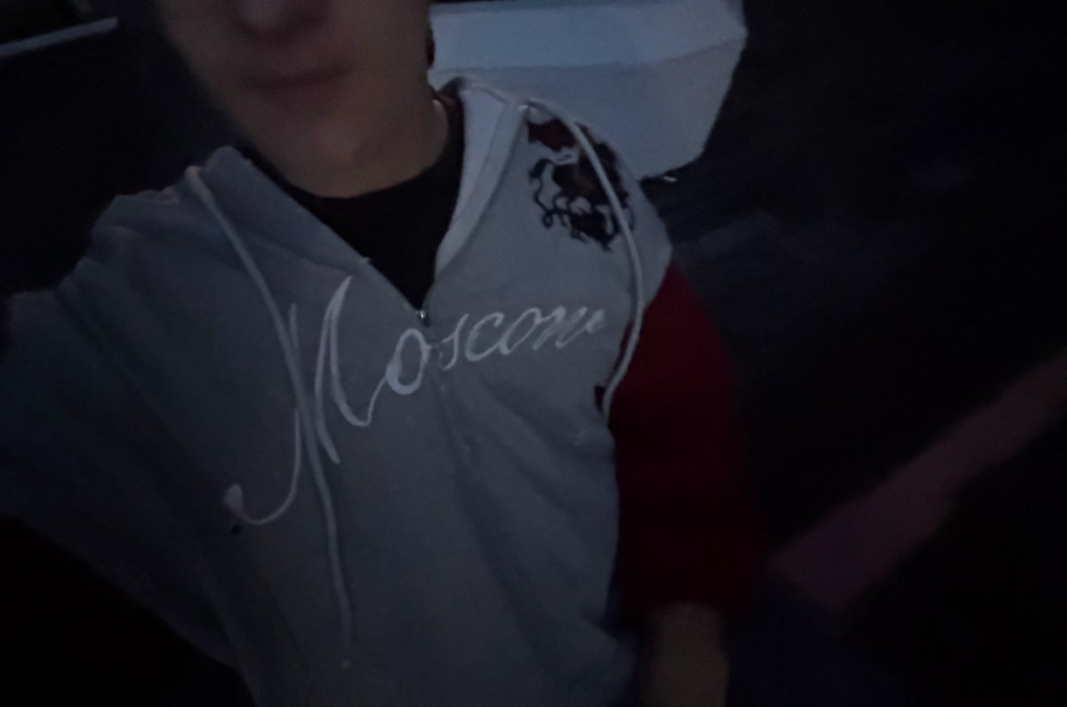 Eyeooeey's tweet photo. Пока так 😜 https://t.co/GnsrAiZBjX