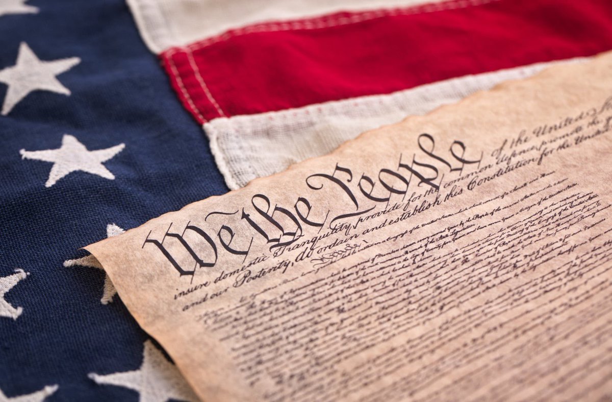 JoeNicola's tweet photo. Happy Constitution Day! The greatest government document ever written. It hand cuffs government, not the people. https://t.co/SaBtYPRuy1
