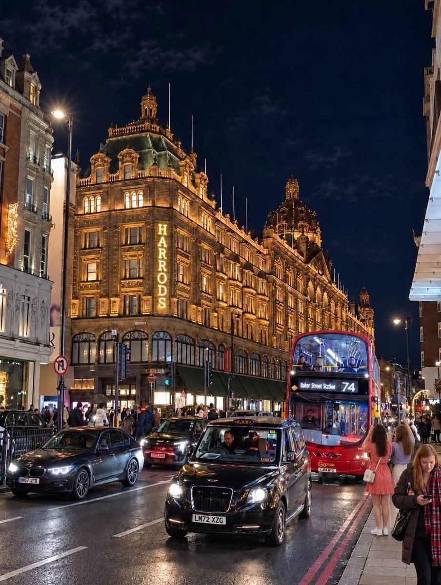 InFiniteH0riZ0n's tweet photo. London, UK https://t.co/id0MabewLE
