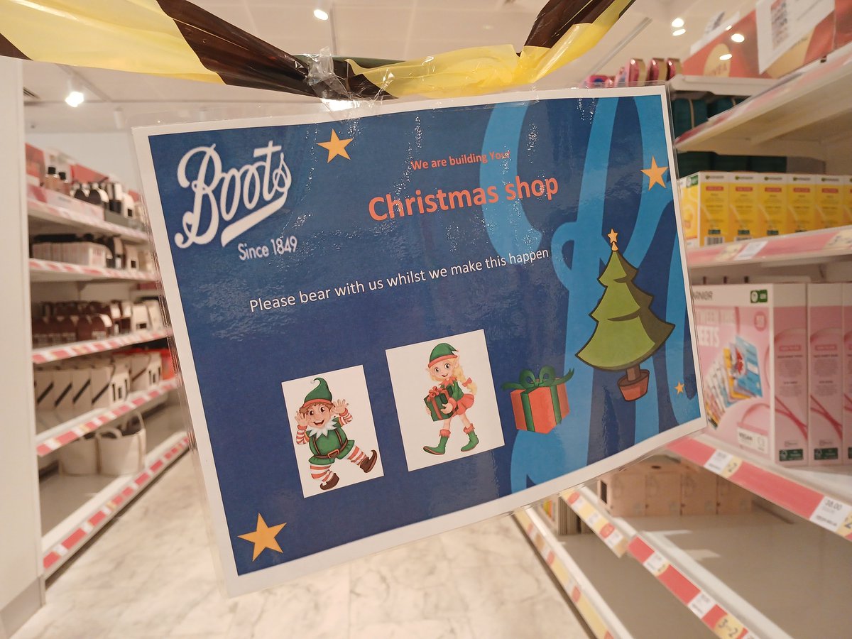 glittabones's tweet photo. I've missed this style. Terrible clip art and love. No AI. Well done @BootsUK. 🥰 https://t.co/AURzh4UCoR