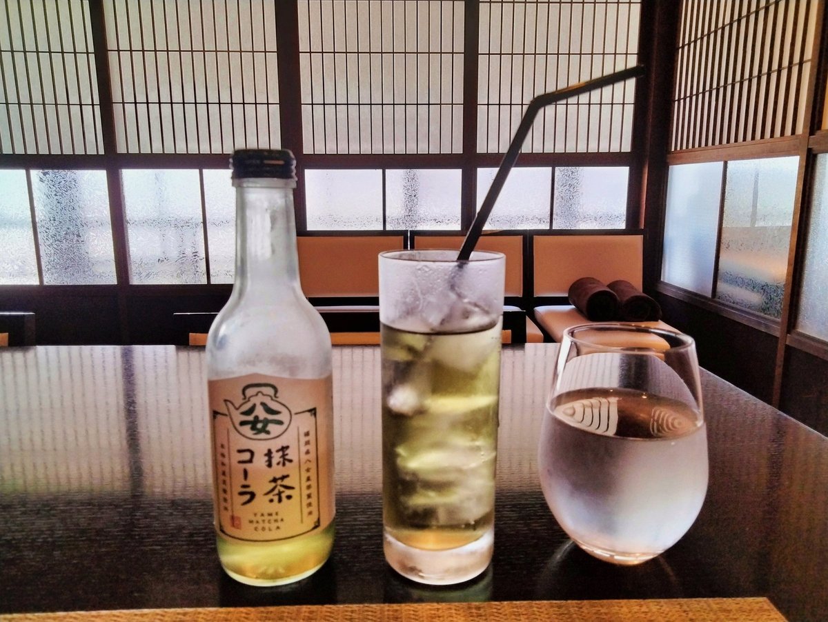 himacha22648066's tweet photo. 水美舞斗さんはやっぱり桜木さんと話すときに楽しそうに笑うんだよな〜としみじみ思ったりして、ずっとその姿が見たいなあなどと思う、あと明智先生がとにかく好きな風色日向さんが可愛い。しゃべるときに片眉が上がるのめっちゃ好き、今かなり風色さんがキてる私の中で https://t.co/cJdXqlfn4h