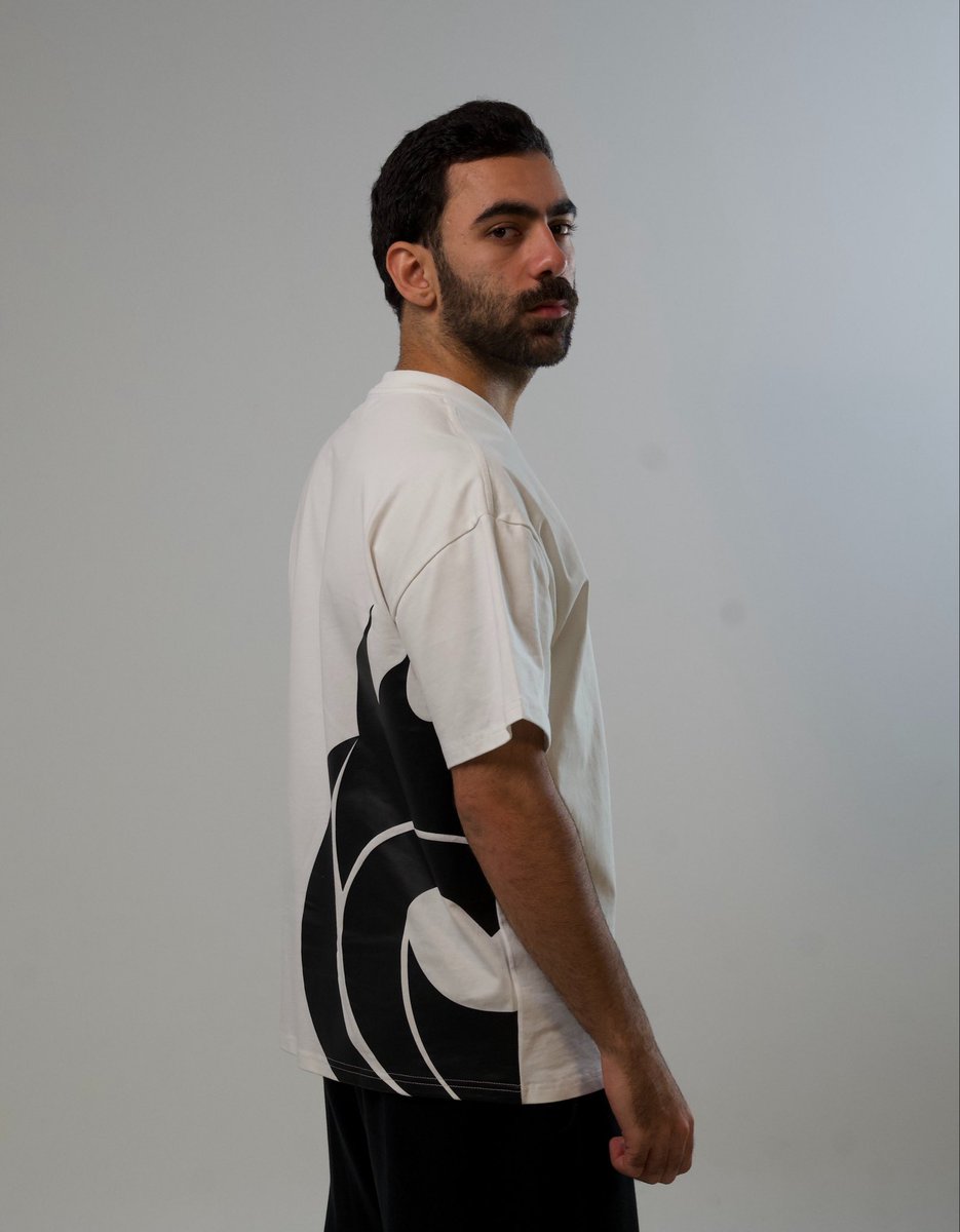 TheLynxstore's tweet photo. ☄️ https://t.co/8tJFafbySK