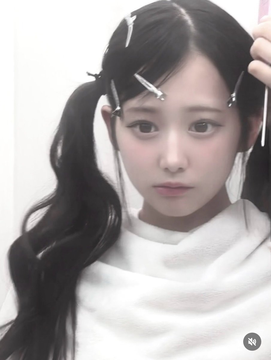 9bgsc8's tweet photo. 逢里みうさん、出番ですよ https://t.co/BXKuI3Uzgm