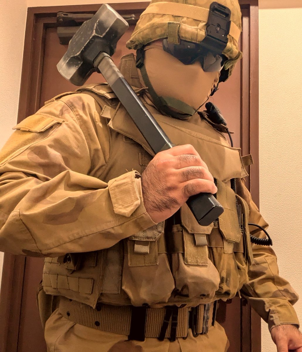 sherzod_assault's tweet photo. Battlefield6 

The Desert Locusts
Assault class cosplay
#Battlefield #Battlefield6 https://t.co/hrw0X4oPYl