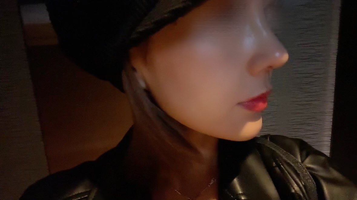 _____xxkrm's tweet photo. これから鼻整形する勢みんなこり見て。
私も当時10件以上カウセ回って、触診して肋軟骨必須って言われた所もあったけど、CT撮ってくれた所に不要と言われ結局耳からも肋骨からも取らずに費用抑えて理想の鼻作ってもらった(48万)
わざわざ肋軟骨を使用する必要がない場合も多い←ほんまこれ。CT検査大事 https://t.co/i8NjkbEAXc