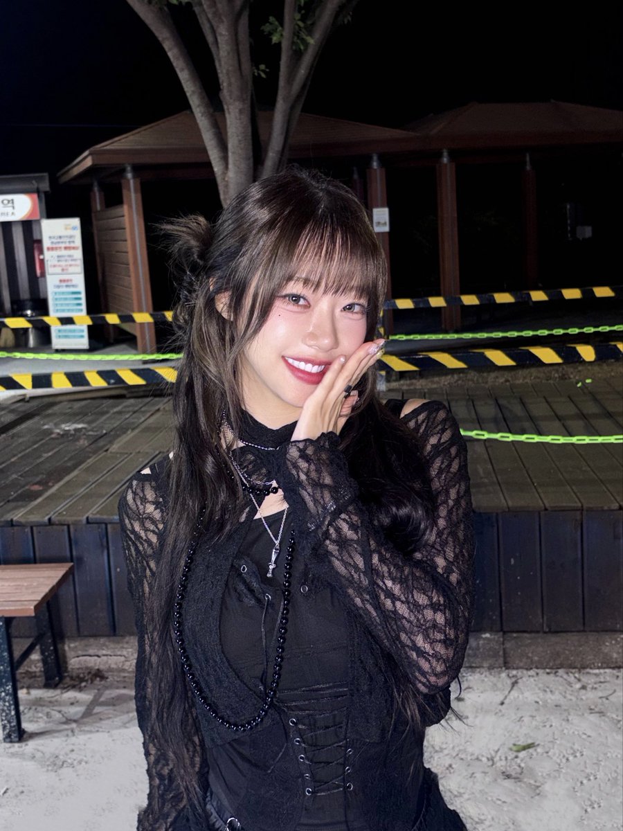 zzwarning's tweet photo. 요즘 쿠루미 머리에 빠졌어요
여자가 되,,,💖🥹 https://t.co/eVgjZy765T