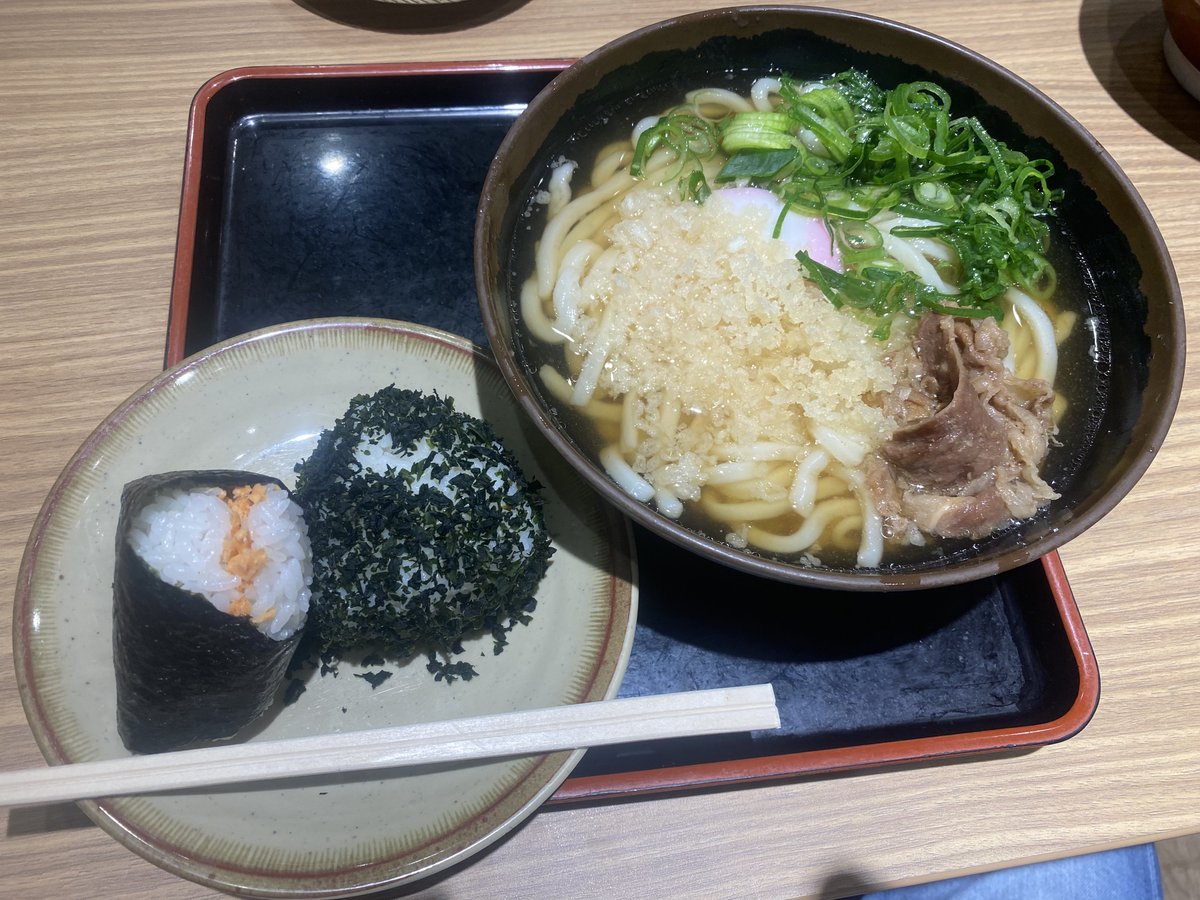 shi7681's tweet photo. 適当写真で恐縮ですが、どんどんうどんは素晴らしいということだけお伝えさせていただきます✨ https://t.co/Sx2L5hWC02