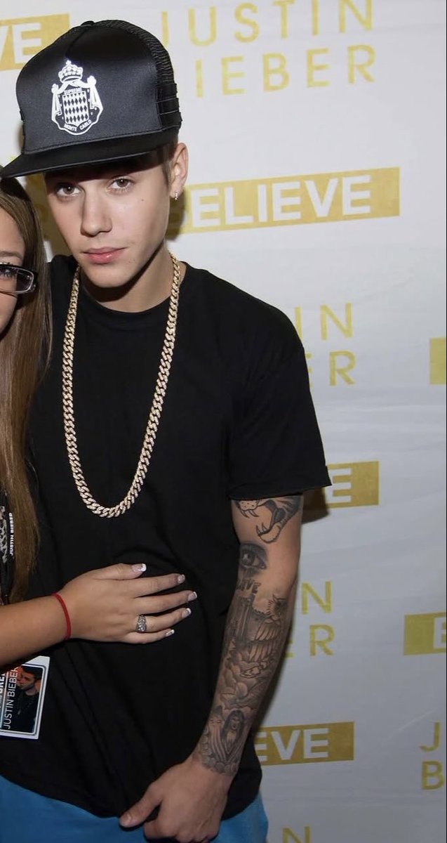 JBIEBERARCHlVE's tweet photo. Justin Bieber Believe Tour meet &amp; greet ✰ July 31, 2013 https://t.co/mmT9vLDYBE