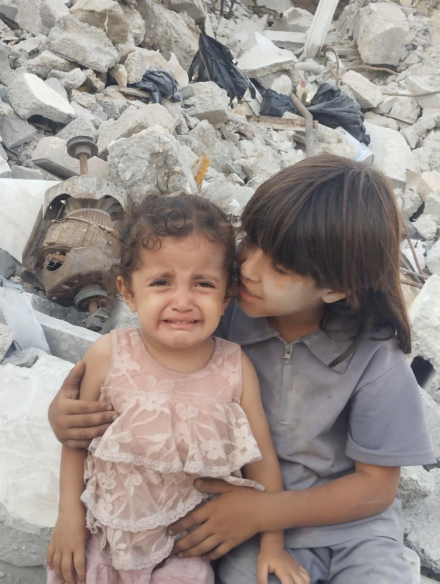 rnysn119667's tweet photo. 🚨 We urgently need $20 to buy food. Is anyone willing to volunteer generously to help? My children need you now. Donate now. Your donations are not enough. Please help us. 🙏😔👇🏻
https://t.co/Rh3ETJ6we3 https://t.co/7bzIDbHBoe