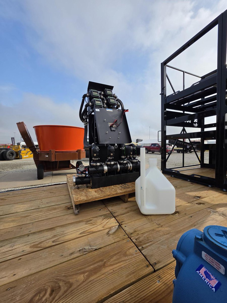 ProductsDura's tweet photo. Stop by Duo Lift Manufacturing's Booth #563 at @HHDays to see our FastBatch™ DI on display and learn how it simultaneously injects 4 chemicals to save up to 75% on fill time.
Fast. Simple. Safe.™
#DuraProducts #FastBatch #DuoLift #HHD26 https://t.co/V2AP3ySYwk