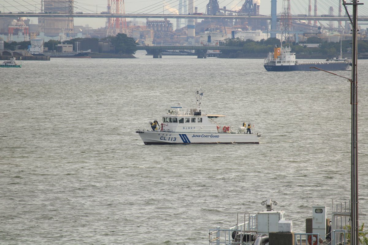 YTSno2Dock's tweet photo. CLまつり2026 その3 
CL113 さぎかぜが続いて入港。
新鋭の妹たちに混ざっても、放水銃の赤色が一際目を引く。
名古屋港にて。(2026/9/17)
#海上保安庁 #巡視艇 #巡視艇さぎかぜ #アジア・アジアパラ競技大会 https://t.co/Yl5s0T5O5p