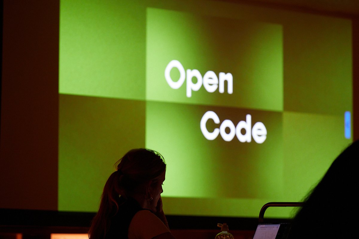 localglobevc's tweet photo. Open Code is back next Wednesday (23rd).

New format. Monthly, longer sessions, voluntary show &amp; tell. 

Same results. Vibe coding with vibes. A place to build, meet, and share new side projects. 

Apply for a spot: https://t.co/Qzlrh0DnYR https://t.co/TZ4DPo9u9J