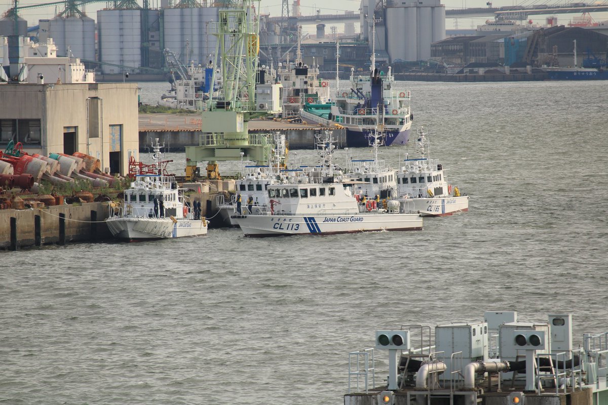 YTSno2Dock's tweet photo. CLまつり2026 その3 
CL113 さぎかぜが続いて入港。
新鋭の妹たちに混ざっても、放水銃の赤色が一際目を引く。
名古屋港にて。(2026/9/17)
#海上保安庁 #巡視艇 #巡視艇さぎかぜ #アジア・アジアパラ競技大会 https://t.co/Yl5s0T5O5p