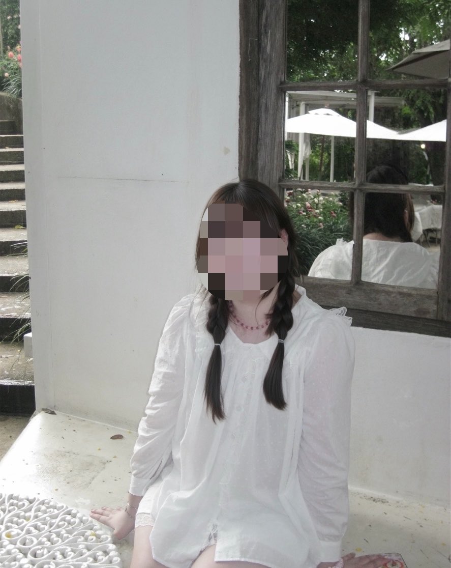 lastonepercent_'s tweet photo. ( ส่งต่อ ) kimmame
dot lace blouse
ใส่1ครั้ง รูปสุดท้ายรูปแม่ค้าใส่จร���ง
อก 50ยาว26
— 300ส่งฟรี (from990)
#ส่งต่อเสื้อผ้า #เสื้อผ้ามือสอง #ส่งต่อเสื้อผ้ามือสอง #stylistshop #sleepymurphy #choosedress #jellyplease #bemingbkk #imnotamorningperson #meltinmoments #ส่งต่อ https://t.co/JiEQQnuhlr