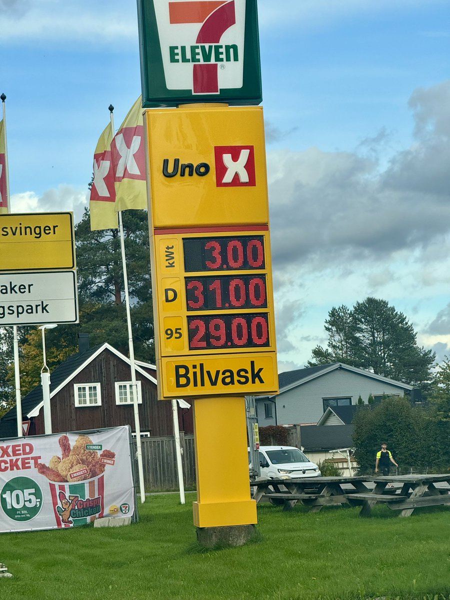 espenteigen's tweet photo. Ren og skjær galskap! Tusen takk, Jonas og Ine. https://t.co/Ti4vGMkvLo