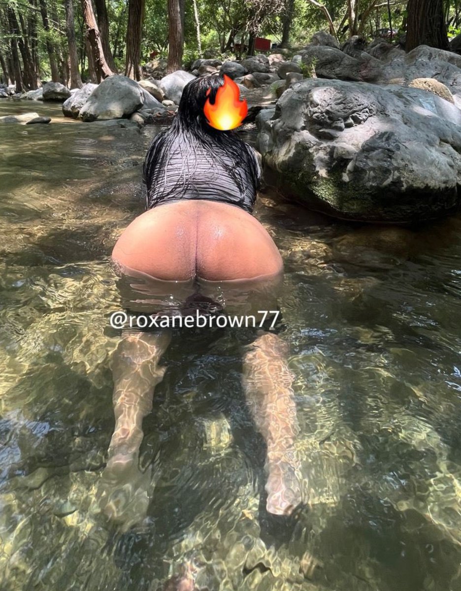 ColeccioneshotX's tweet photo. Esta obra de arte se llama "culona al natural" por @roxanebrown77 https://t.co/ujFmQcZKTW