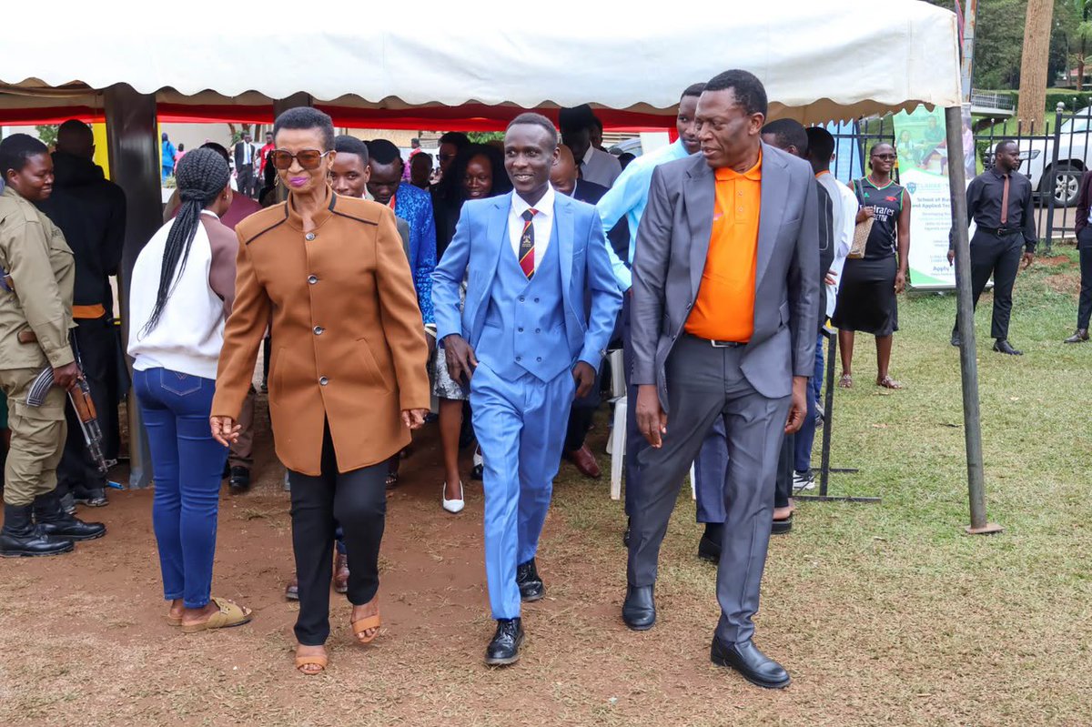 Microhaem's tweet photo. Memorable moments for the Microhaem Scientifics team with Hon. @Hon_Anifa , State Minister of Health for General Duties and MP for Mawogola West; Prof. @olaro_charles , Director General of Health Services; and Dr. @SusanNabadda Ndidde, Commissioner of NHLDS, during the 92nd Makerere University Medical Camp.

It is always an honour to engage with leaders championing health awareness, early screening and access to quality diagnostics across Uganda. 🇺🇬

#MicrohaemScientifics #MakerereMedicalCamp #KnowYourStatus #QualitySavesLives
