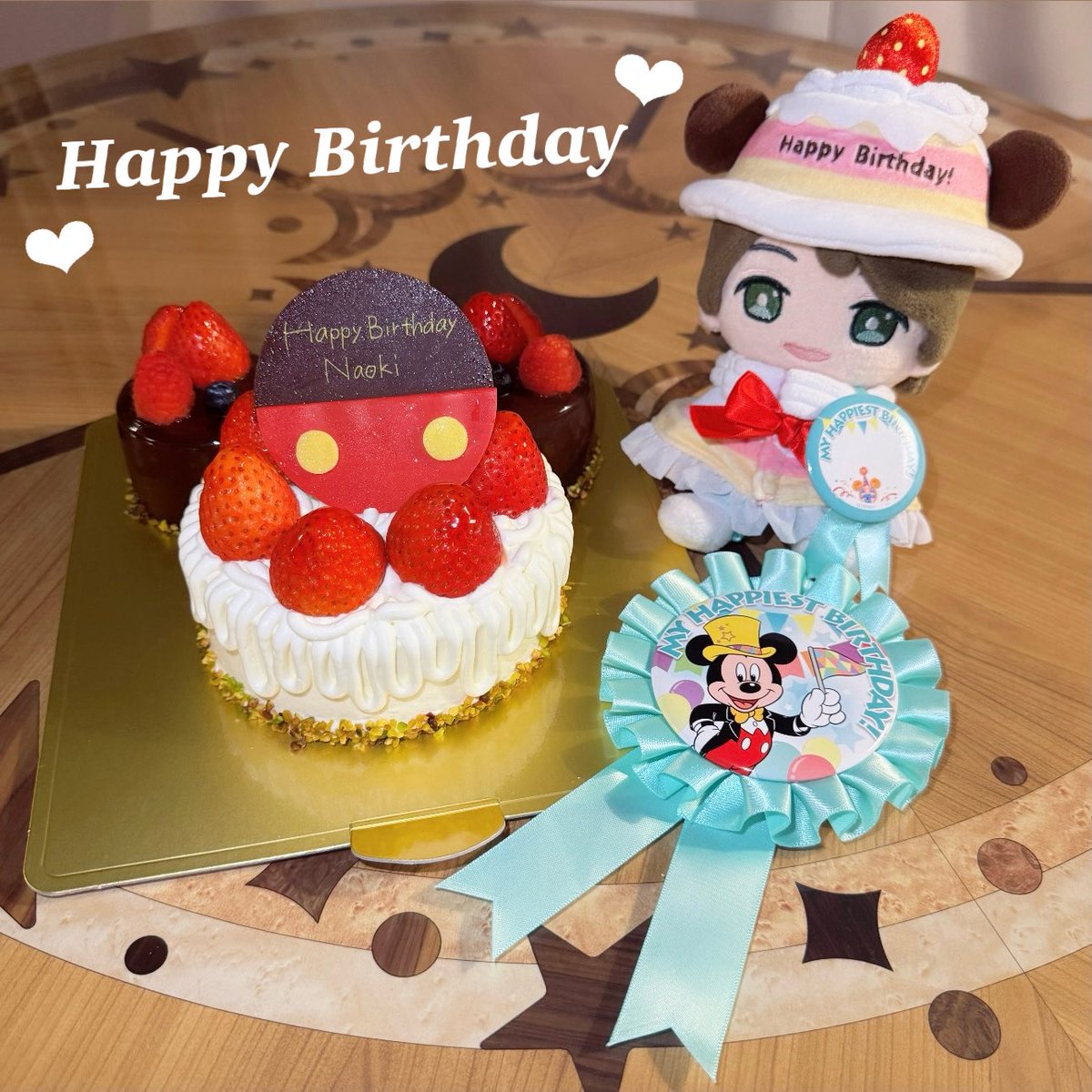 tenchi_sozo's tweet photo. ⌢⌢⌢⌢⌢⌢⌢⌢⌢⌢⌢⌢⌢⌢⌢⌢⌢⌢⌢

｡ﾟﾟ･｡･ﾟﾟ｡ 
ﾟ。    　｡𝐇𝐚𝐩𝐩𝐲 𝐁𝐢𝐫𝐭𝐡𝐝𝐚𝐲 🎀
　ﾟ･｡･ﾟ⠀⠀

藤井直樹くんお誕生日おめでとう🎂
26歳の1年も藤井くんの笑顔が
たくさん見られますように⭐️

#藤井直樹誕生祭2026

⌣⌣⌣⌣⌣⌣⌣⌣⌣⌣⌣⌣⌣⌣⌣⌣⌣⌣⌣ https://t.co/fAWwVqU0e9