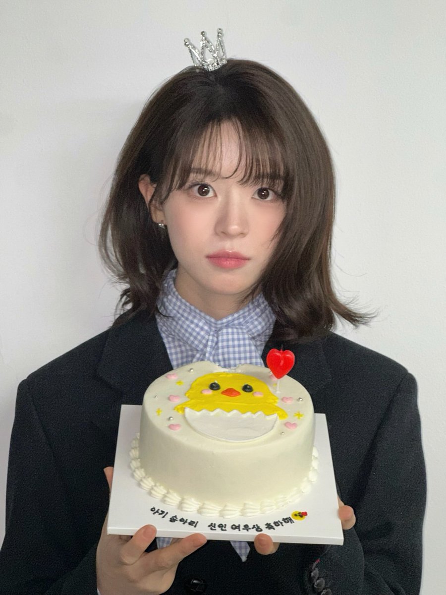 S0y0ungee's tweet photo. 아 그냥 전소영 개기여움 https://t.co/KJSWrzISf9