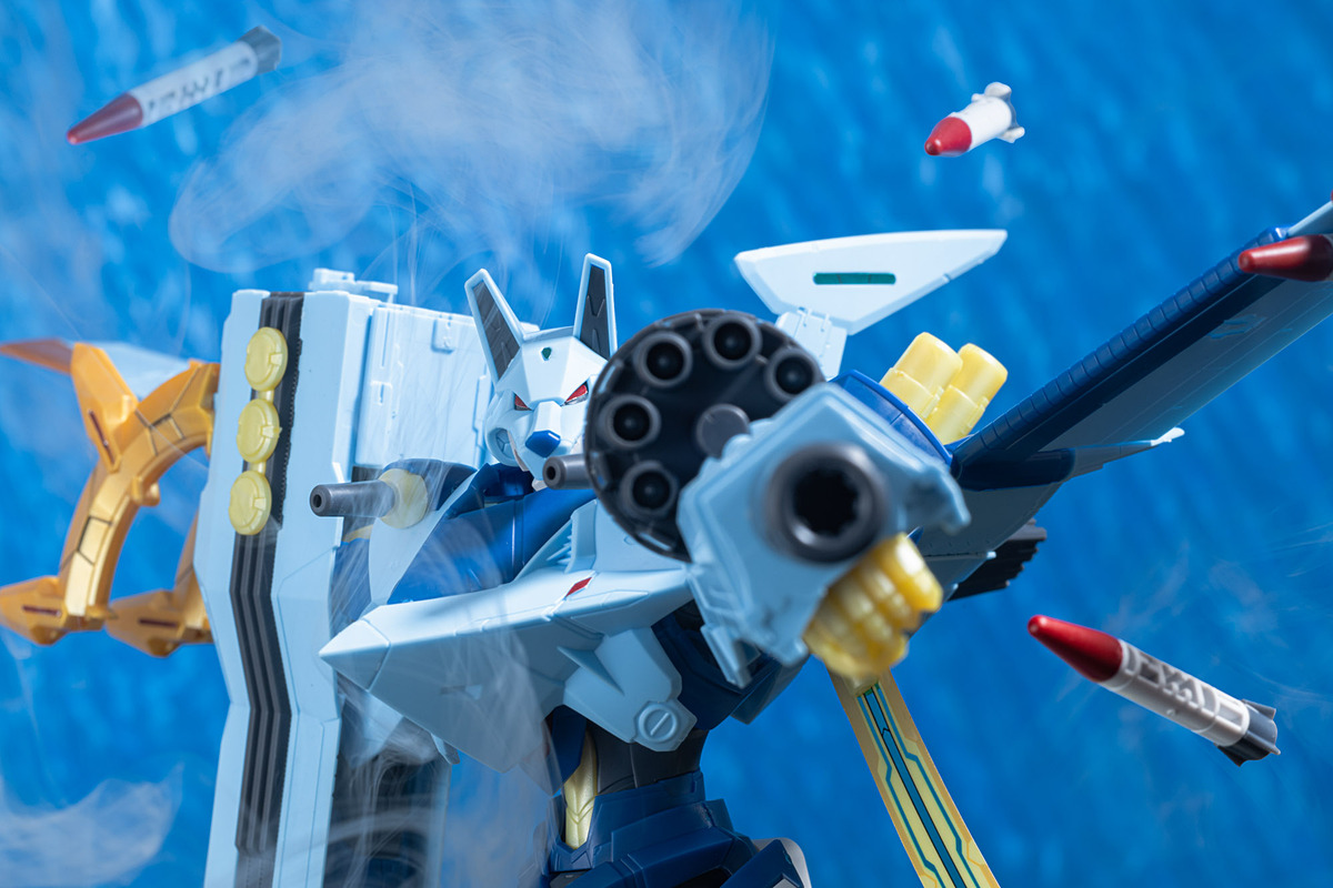 hobbywatch_jp's tweet photo. プラモデル「FRSA マグナガルルモン」レビュー　TVアニメ『デジモンフロンティア』から2体の超越種がついに揃う！「スサノオモン」への合体まで徹底再現！ https://t.co/TiLpNc26Zg https://t.co/pSfI7eJy4H