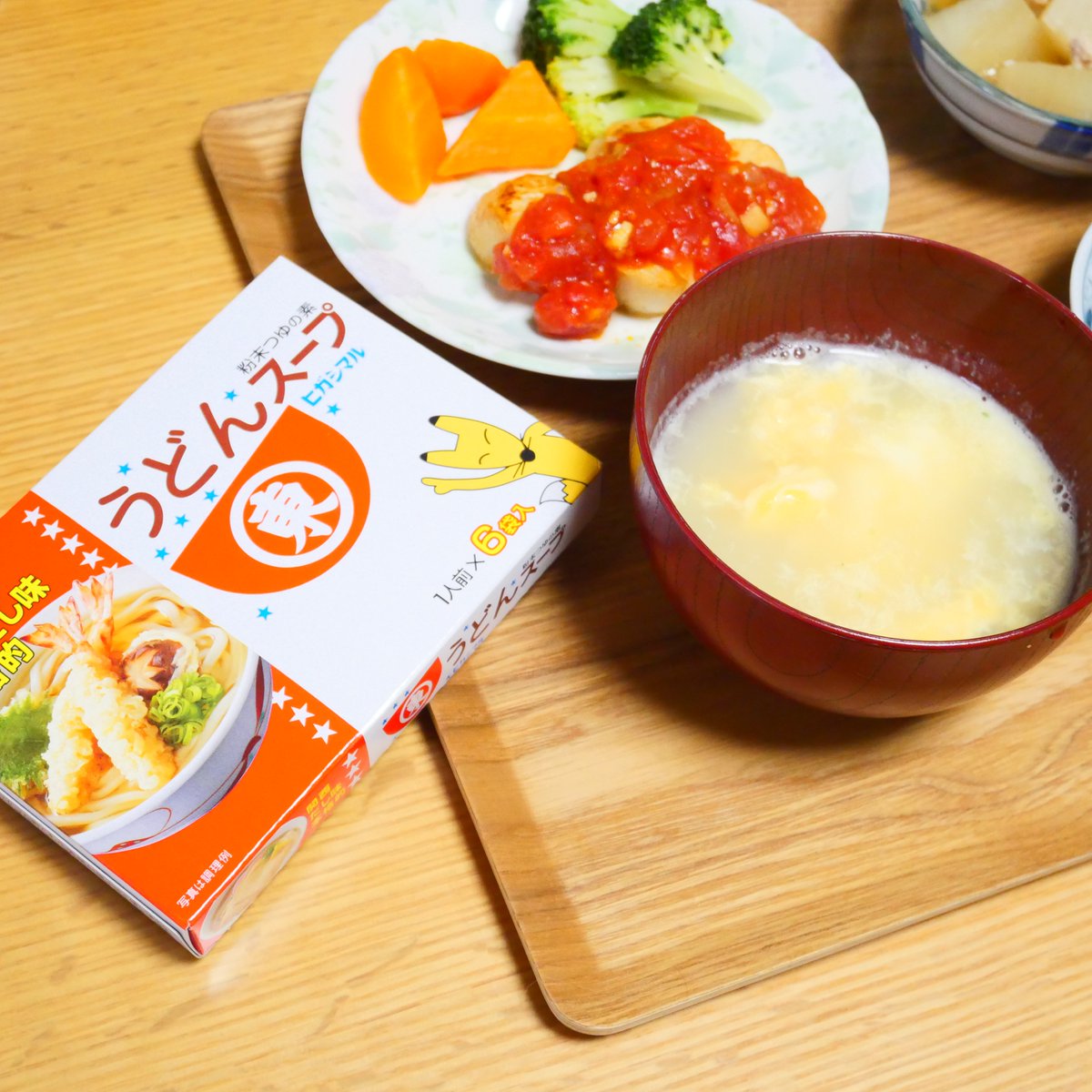 yakuzengohan's tweet photo. かきたまスープと唐揚げが美味しいです！
#うどんスープの使い道選手権 https://t.co/tx6mp626zm