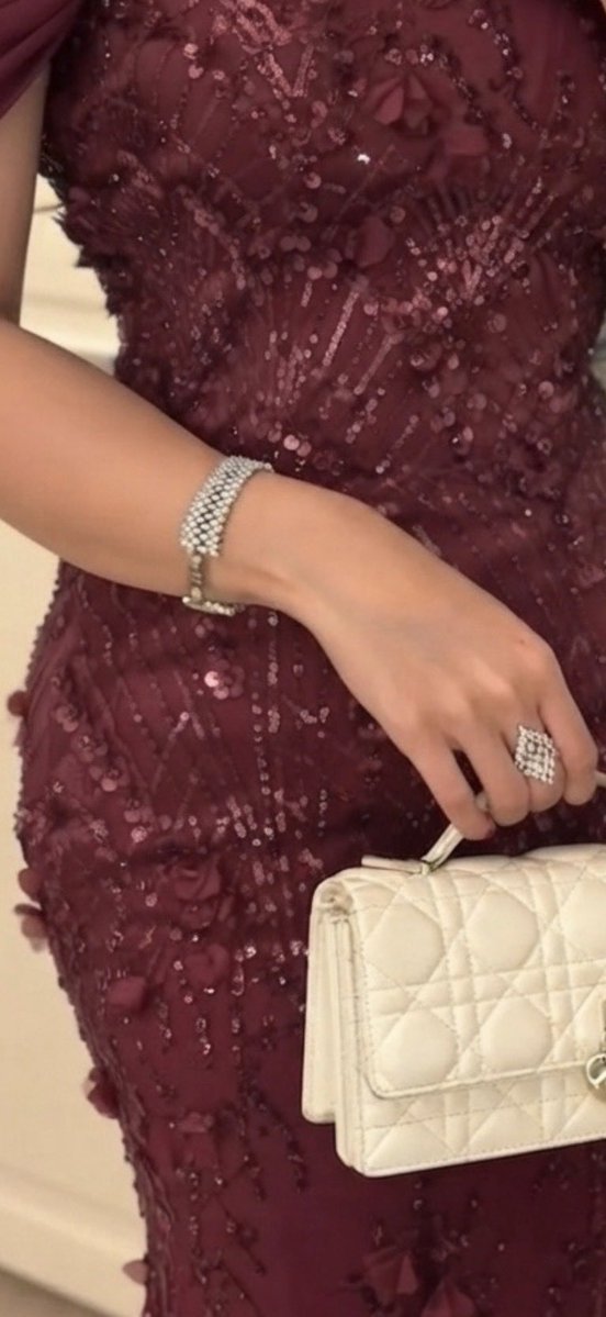 sooo__ww tweet picture