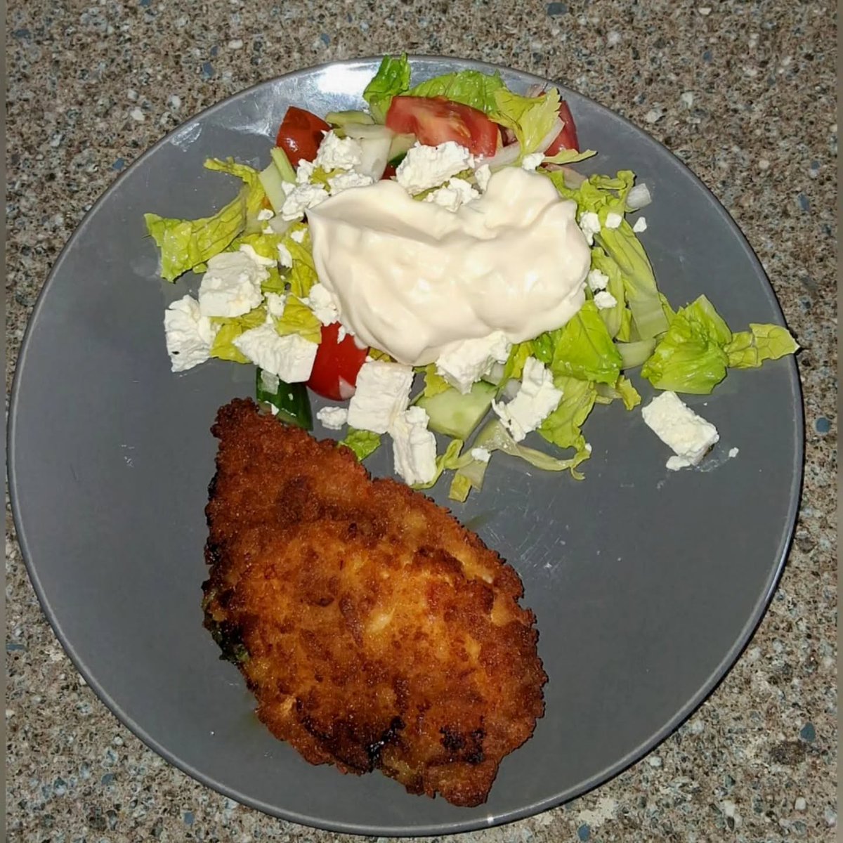 WilliamHelf0c's tweet photo. Chicken Kievs &amp; Feta Salad

Wild garlic chicken Kievs, feta cheese salad and mayo! Yes, we’re obsessed with these chicken Kievs from Sainsbury’s, and we’re not sorry—they’re simply too good! Yummy details
Chicken Kievs: Sainsbury’s
Salad: ASDA https://t.co/MaBbPPZvqR