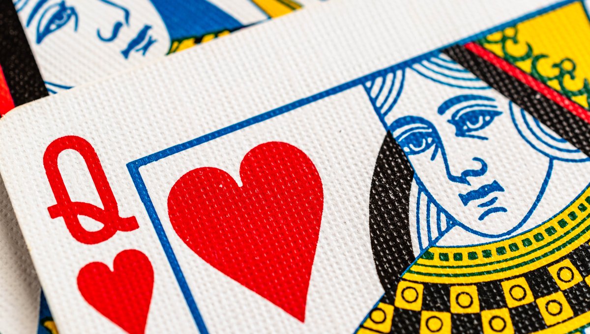 TCTMD's tweet photo. The Queen of Hearts artificial intelligence (AI)-powered ECG model has received De Novo authorization from the US Food and Drug Administration for the detection of STEMI and STEMI equivalents in patients with suspected acute coronary syndromes. Read more: https://t.co/W0Z69gePeN https://t.co/JA9XWmpuaB