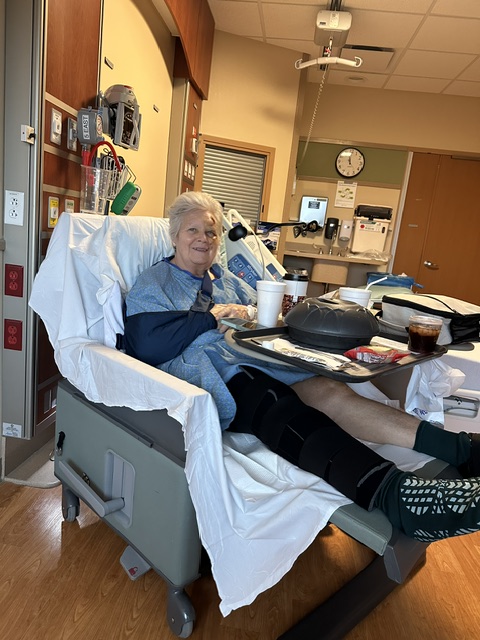 TrinityHealthMI's tweet photo. A fall changed everything for Fran. A mother of three, author, and school secretary, she went from caregiver to patient and found her way back through rehabilitation at Trinity Health Michigan.

Read her inspiring story at https://t.co/UKAjJQS2YJ https://t.co/pdfrlGN8sp