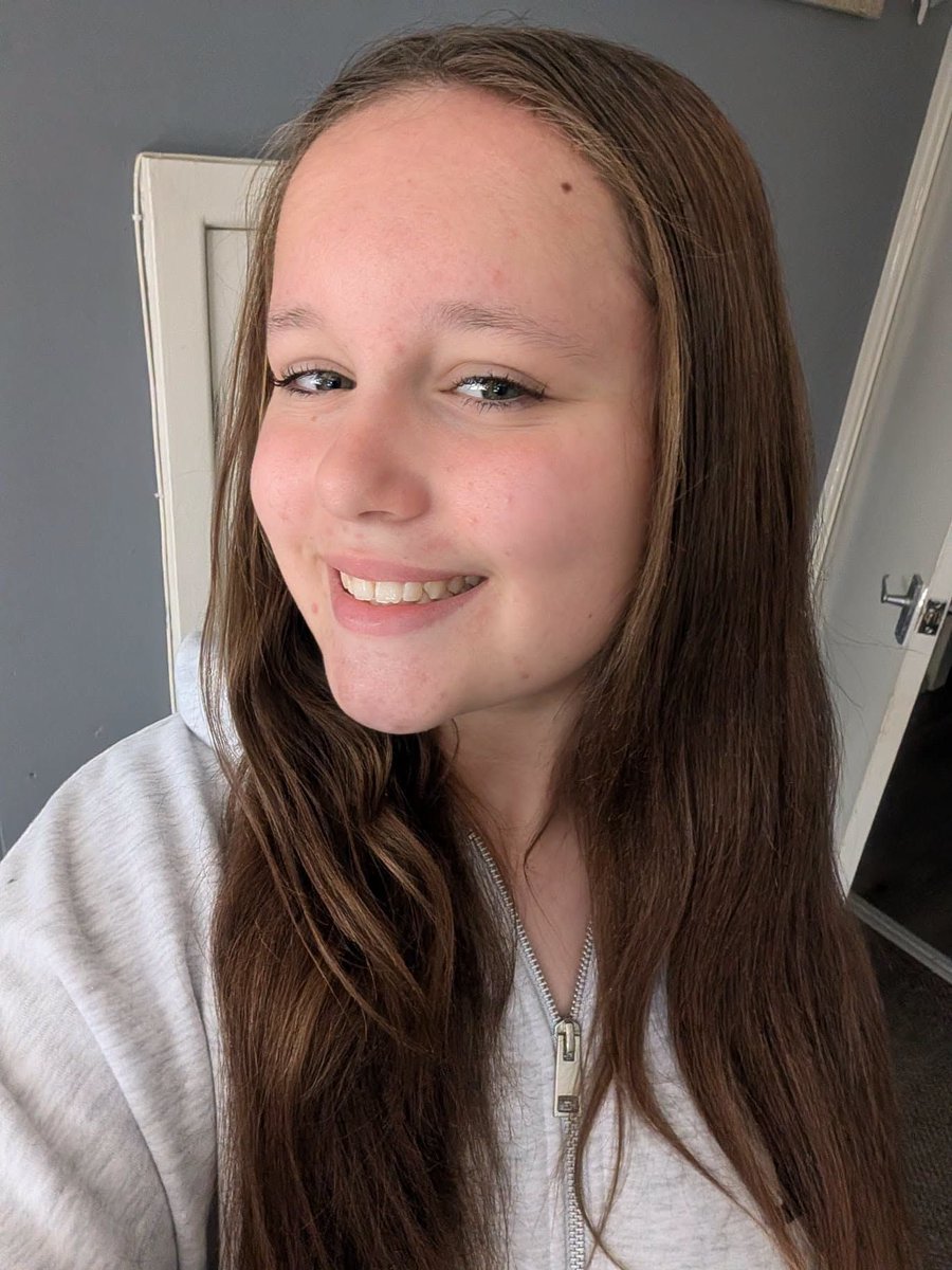 TheNatGB's tweet photo. MISSING: 13 YEAR OLD GIRL

A major search is continuing for 13 year old Lillia, who has been missing from Bolton since last Friday, September 11th.

Lillia was last seen at Piccadilly Gardens bus station in Manchester shortly before 11pm. 

She is described as around 5ft 5in, slim, with brown hair and glasses. She was wearing a black zip-up hoodie and light-blue baggy jeans and carrying a black Nike backpack. 

If you have seen Lillia or have any information, contact @gmpolice immediately on 0161 856 5757, quoting MSP/06KK/0002168/26.

Please share and help bring Lillia home.

Source: Manchester Evening News