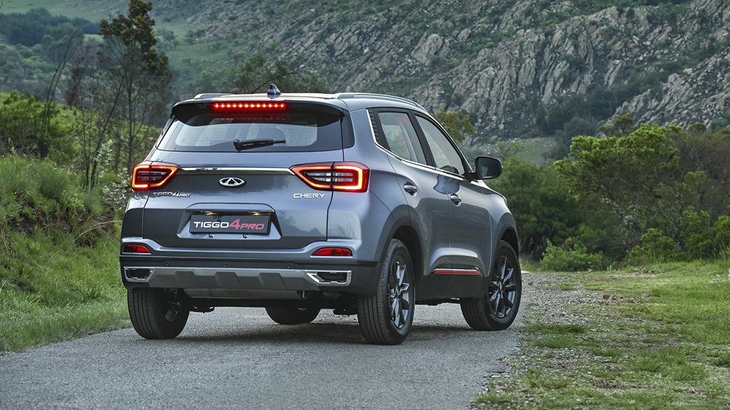 EngNewsZA's tweet photo. Soaring SUV sales boosted by increasing affordability – Absa Vehicle and Asset Finance
#automotive #SUVs
 https://t.co/srfaTeMVcx https://t.co/jz0ijKaZp7