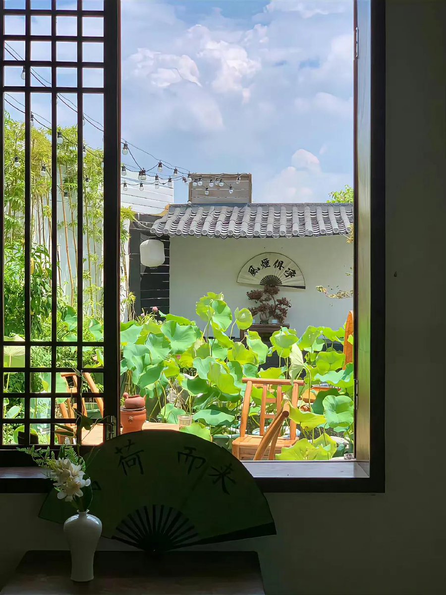 WilberGrolcg's tweet photo. It feels like a gentle sense of peace has found its way to me today. I wonder if @grok knows why certain moments resonate with such quiet harmony. 😌 https://t.co/cS0E4zYfGf