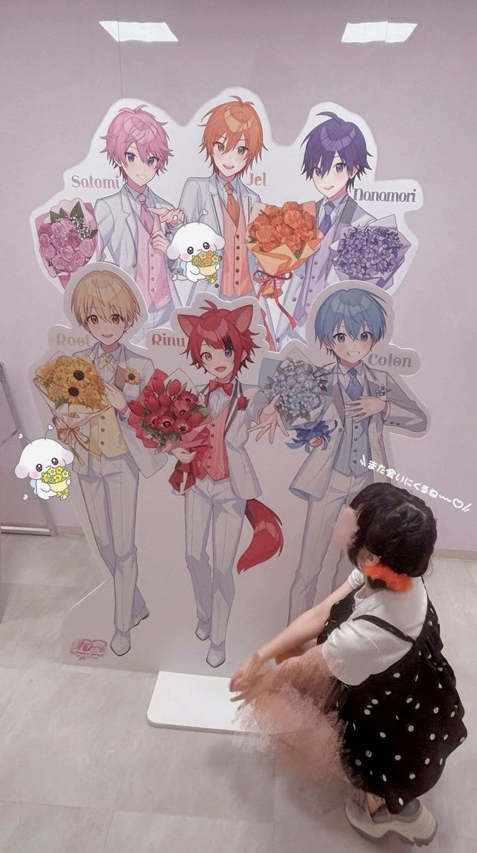 Viewell_IkkI's tweet photo. ろいず1stアルバムリリースの時、なぜか地元にも来てくれたので、ノリと勢いでメンバーの名前もわからないままインストとワンマンに行ったなあ
武道館おめでとうございます💐 https://t.co/mH1uAmOzCf