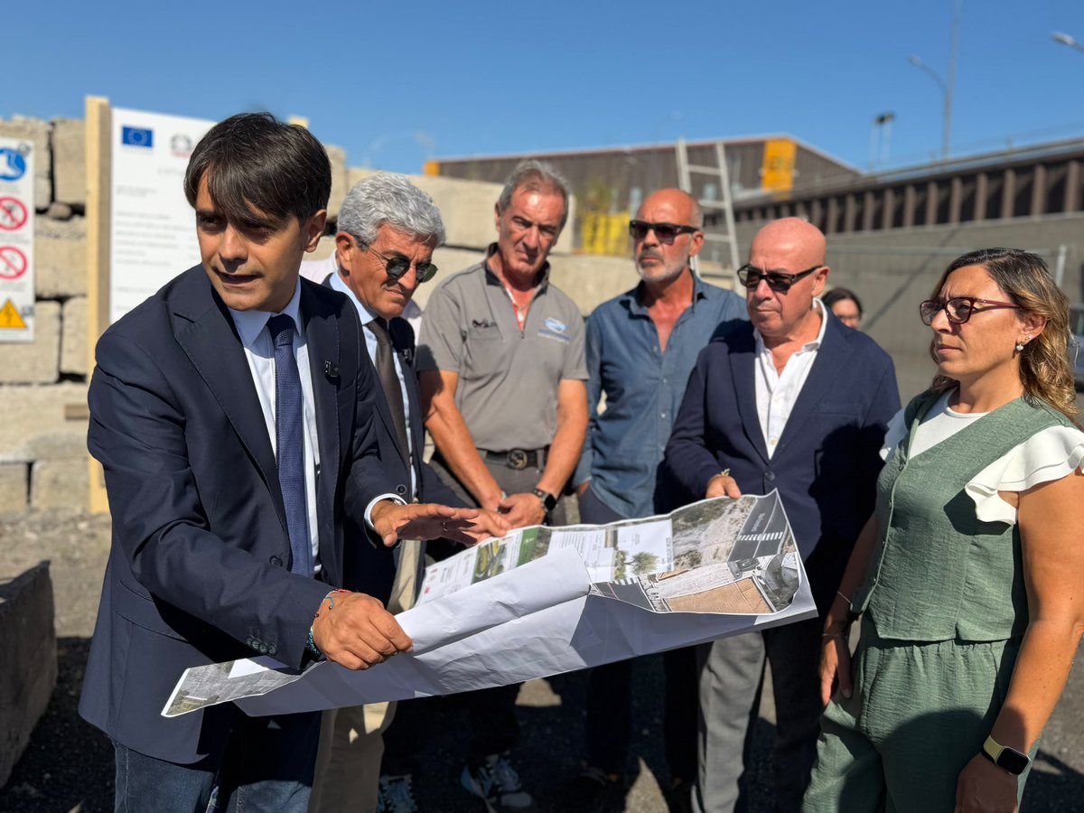 misterbiancocom's tweet photo. Misterbianco, 1,5 milioni per il Distretto commerciale: al via la riqualificazione del Nodo Montepalma

https://t.co/qJoXjMO03G https://t.co/gjDrPh66Nw