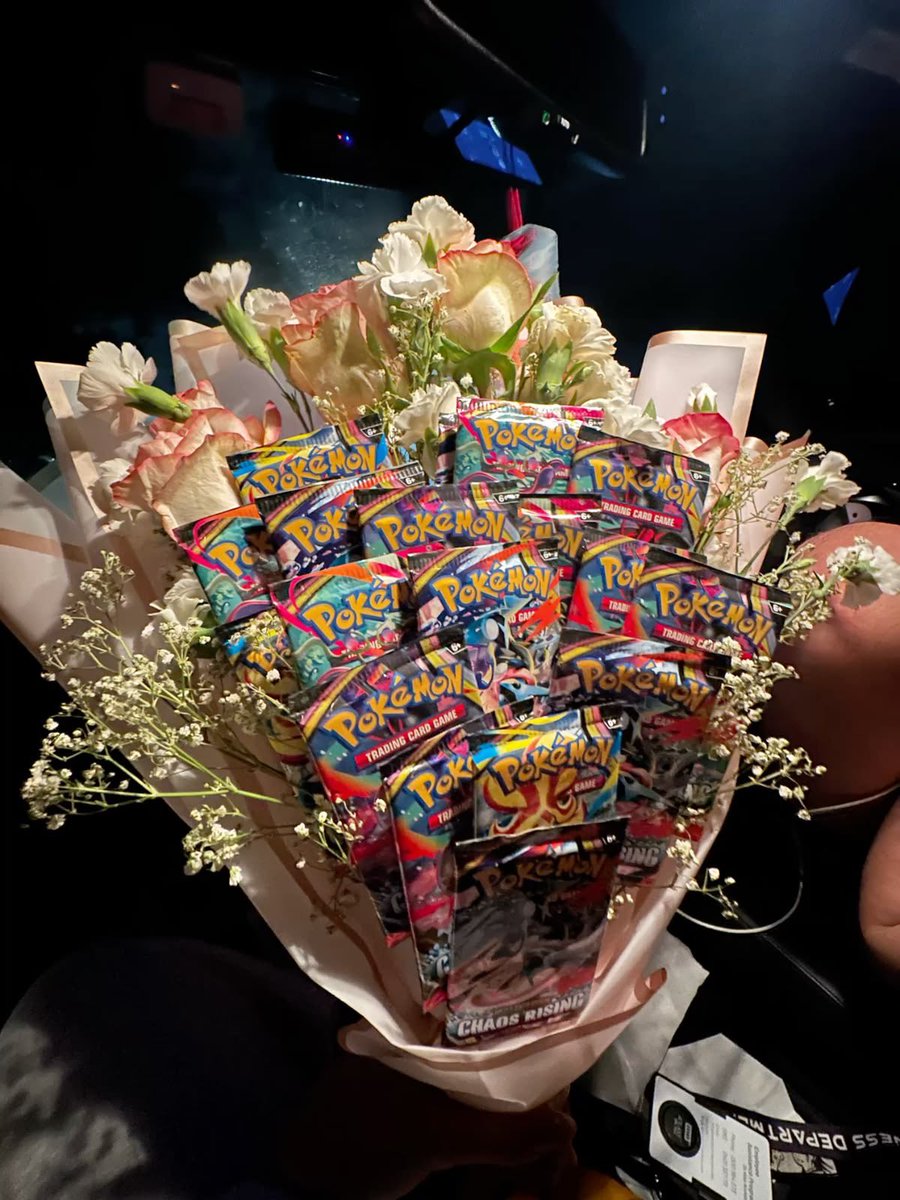 yizhouningh's tweet photo. happy birthday to the birthday boy! 🎀
look at you turning 20 already… getting prettier every year, huh?
hope this year treats you as nicely as you deserve. enjoy your day, ryul. ♡

@kimryulLng @rylukim @ryxul @riulkm @kiqryul https://t.co/8gIQDjSLDN