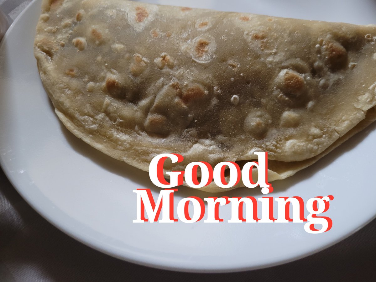 cellswordrin's tweet photo. Breakfast Time 🎵 Freshly made Sweet Coconut Beans wrapped in Chapati (Indian flatbread). 🌺🫓🥥🌟 #Foodie #Foodies #breakfast #TorontoEats #goodmorning #GoodVibes #allday #chillout #StayPositive #HaveABrightDay ꉂ🌻❤️ https://t.co/hcJiz8lBR0