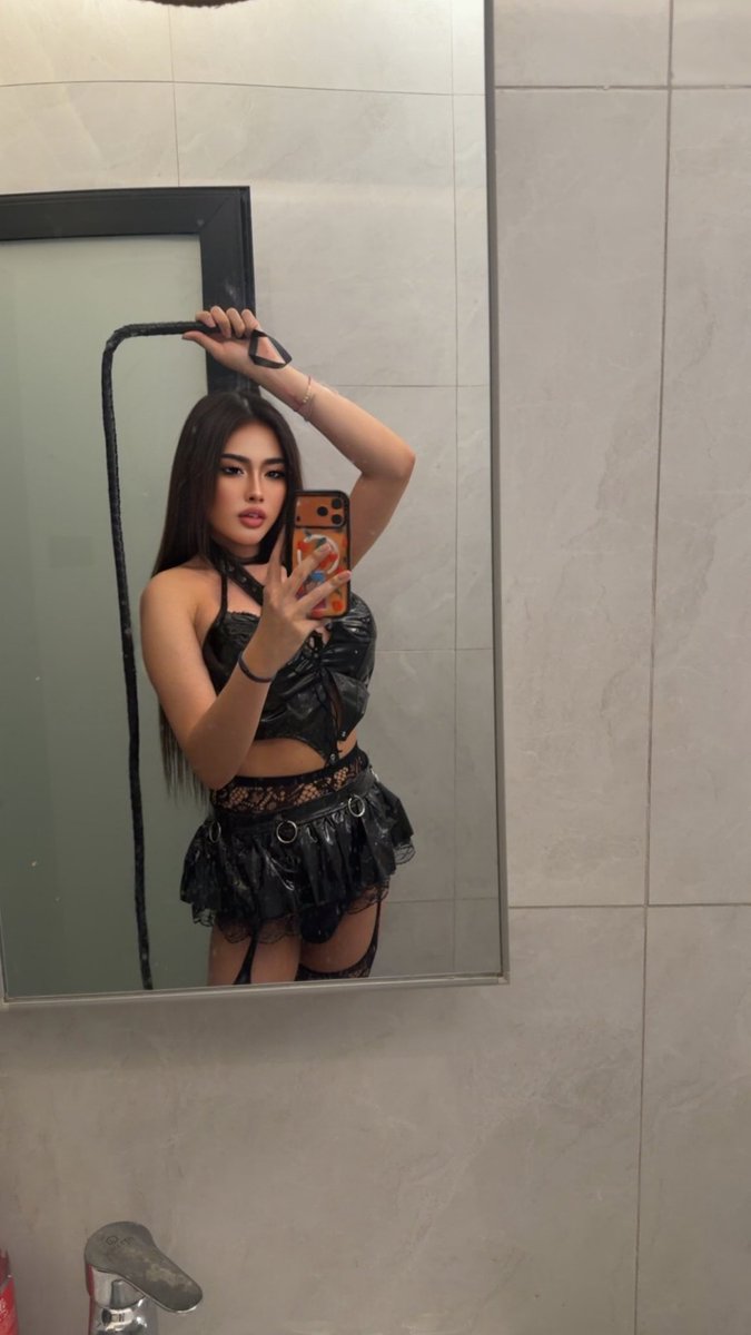 llauzr's tweet photo. #ladyboy_riyadh
#ladyboy_saudi https://t.co/bDSOzmyOx2
