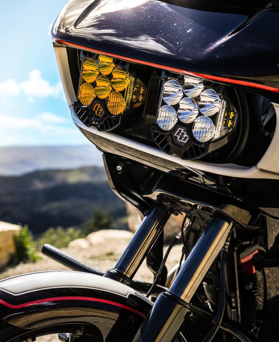 LisaRabner2ev's tweet photo. @performance_baggers @proper_baggers
@bajadesigns. moto
Still one of the sickest bikes I’ve ridden. This thing was a beast! https://t.co/WNVy3jUCDA