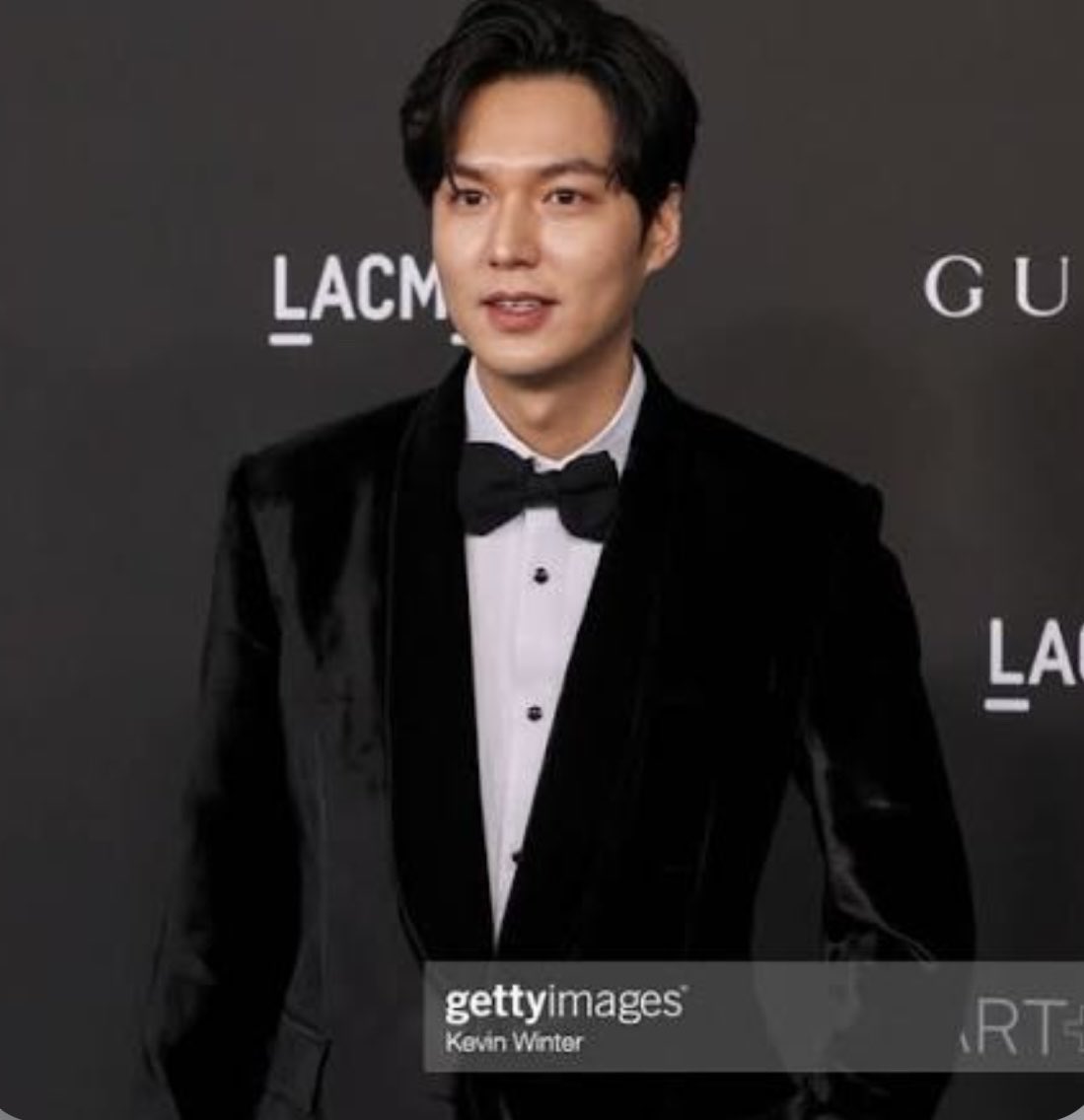 AmNohbdy's tweet photo. He may or may not be a vampire and I’m totally ok with him being a vampire…

@ActorLeeMinHo you’re aging backwards love…don’t let anybody tell you otherwise. 
INSANE BEAUTY! Then…and now… https://t.co/WIf28NU54X