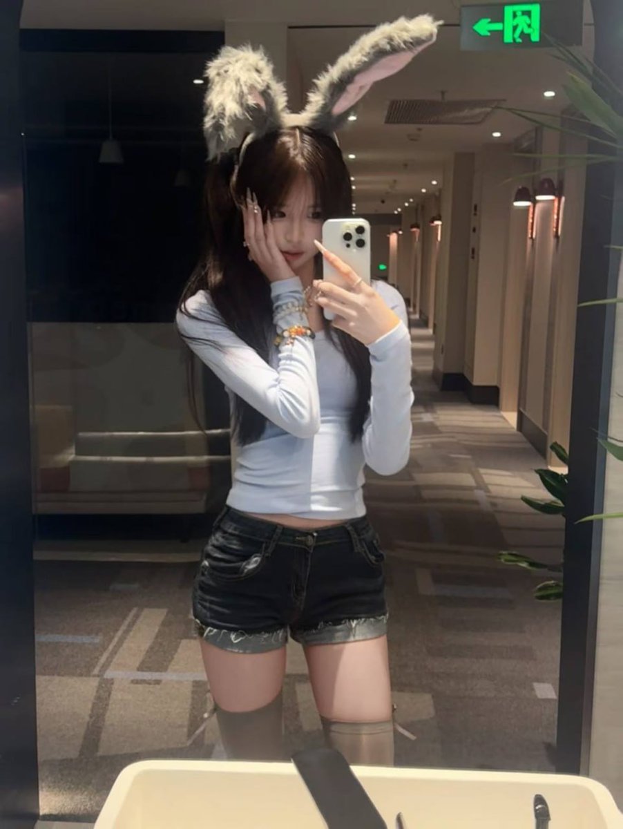 NHang2041680's tweet photo. 刚满18的小妹妹 下面很紧 进去就说痛@coco051139830

电报免费预览群🔗 https://t.co/qpZ1LT5xCP

完整版视频电报群已更新

@Sentoyun
 @Sentodan
 @Sentofen
 @Sentohua https://t.co/jQp2bcRoxE