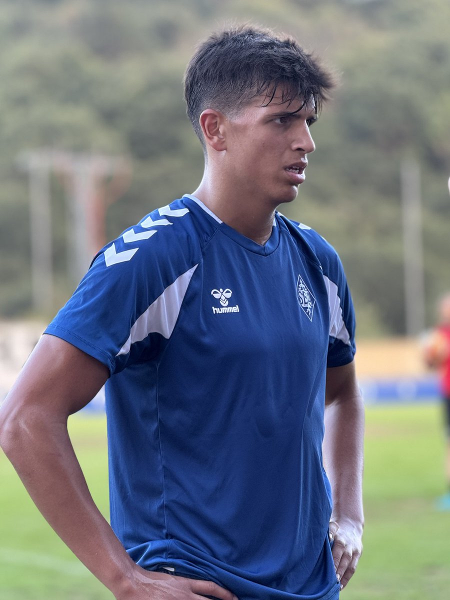 SDAmorebieta's tweet photo. Urdinak, gogor lanean hurrengo erronkari begira!
๐ #RayoCantabriaAmorebieta
#aupaAZULES https://t.co/l48VAbbK7Z
