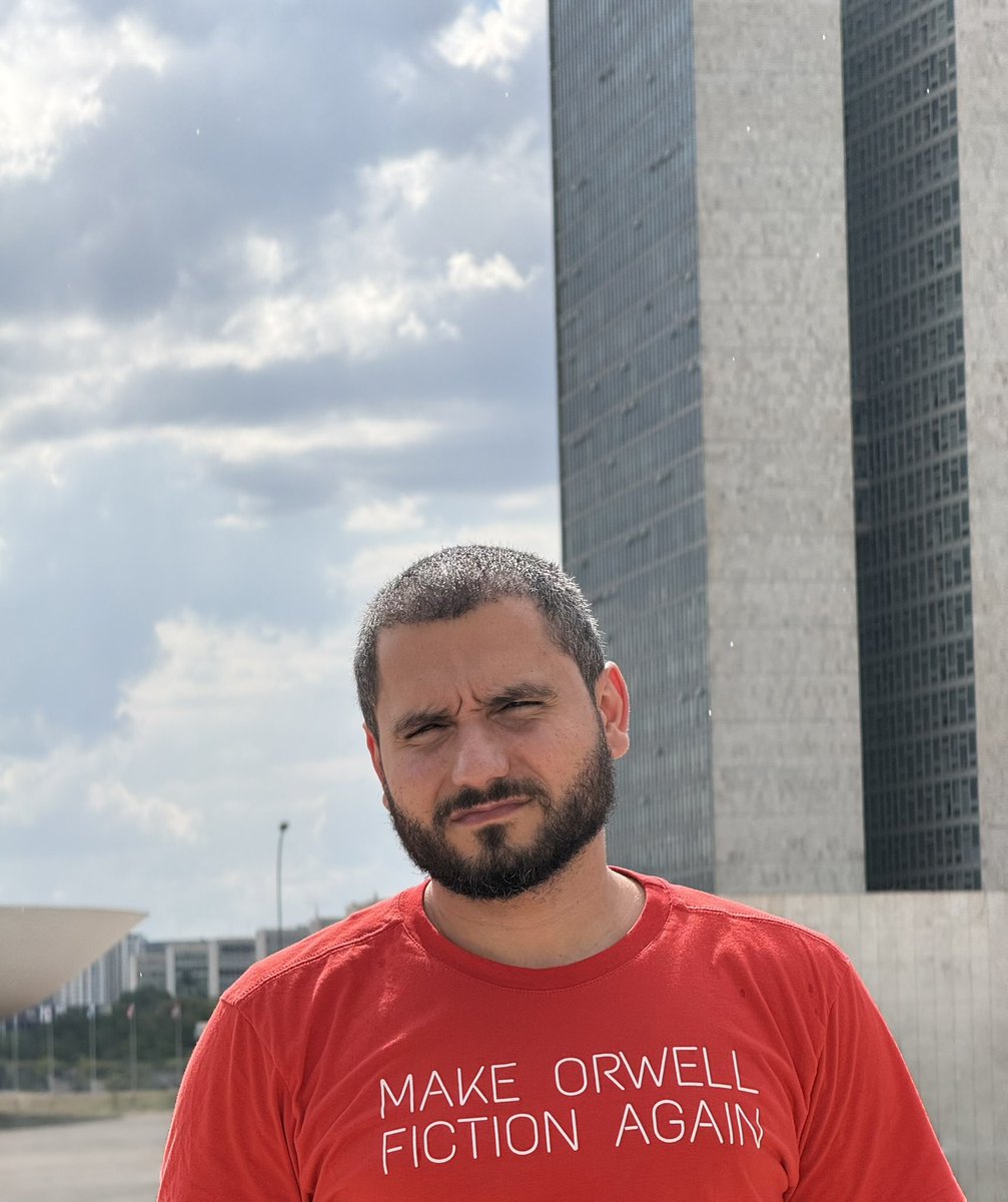 doisdedosdeteo's tweet photo. Brasília, terra distópica.

Deus tenha misericórdia desta nação. https://t.co/P11LlMajYQ