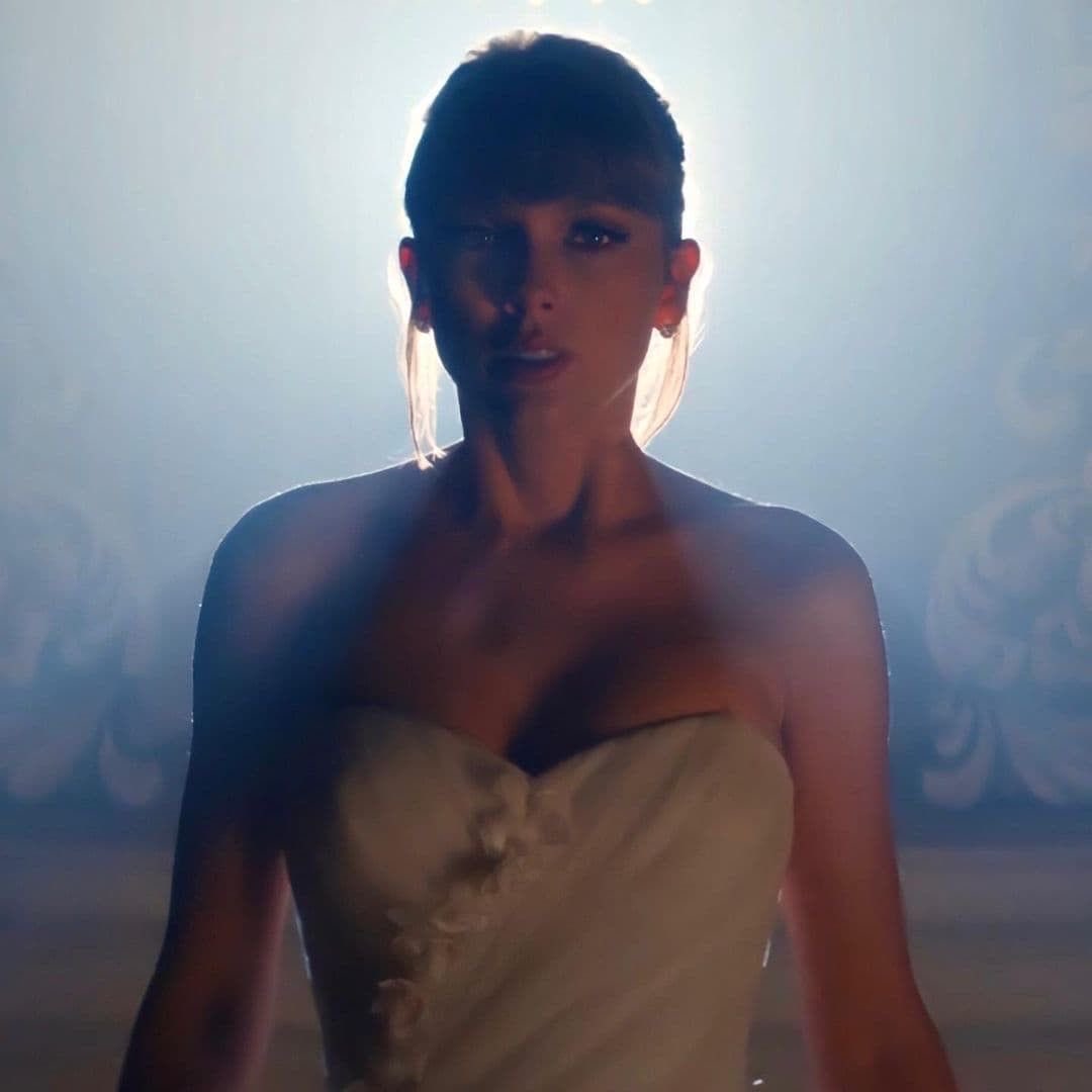 updatecharts's tweet photo. Convidada do casamento de Taylor Swift com Travis Kelce revelou que havia uma ala de Pop-Tarts feitos PELA PRÓPRIA cantora.

Swift é conhecida por ser uma ótima cozinheira e fez questão de preparar pessoalmente algumas das comidas servidas no casamento. https://t.co/X4D2cDLF3s